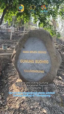 Video by DINAS KEBUDAYAAN & PARIWISATA KAB. TULUNGAGUNG on July 21, 2026. May be an image of grave stone, monument, park and text that says 'MANOR WANA WISATA EDUKASI GUNUNG BUDHEG TULUNGAGUNG todaywe today we are visiting Gunung Budheg Educational Tourism Tulungagung hari inikita ini kita mengunjungi wisata edukasi Gunung Budheg di Tulungagung'.