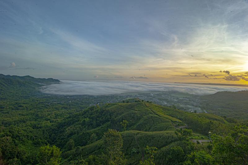 Ketidakselarasan Winong: Spot Healing Keren yang Menyimpan Rahasia Pengangkatan Pulau Jawa!